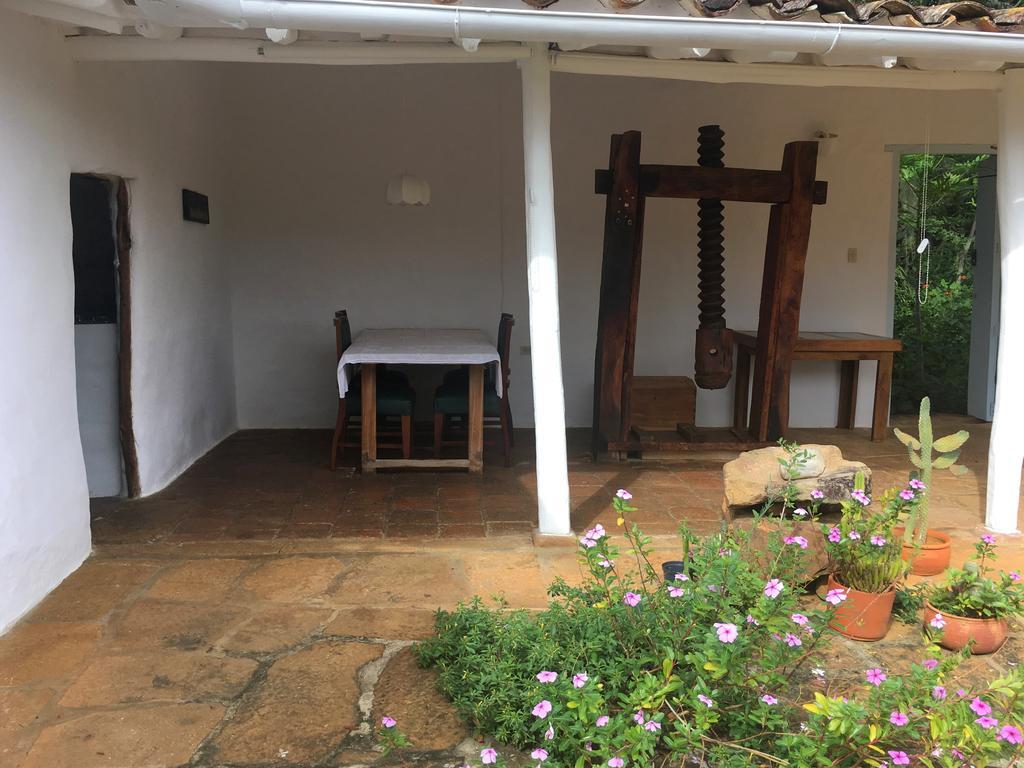 Albahaca Hospedaje Tienda Баричара Екстериор снимка
